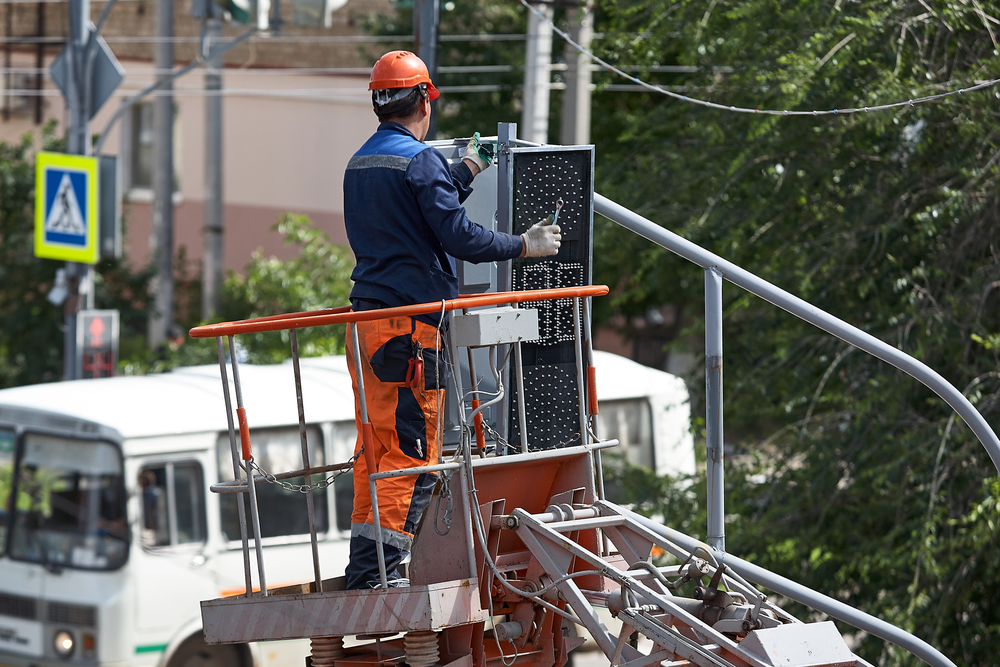 Traffic Signal Installation in Springfield, MO | Joplin Industrial Electric